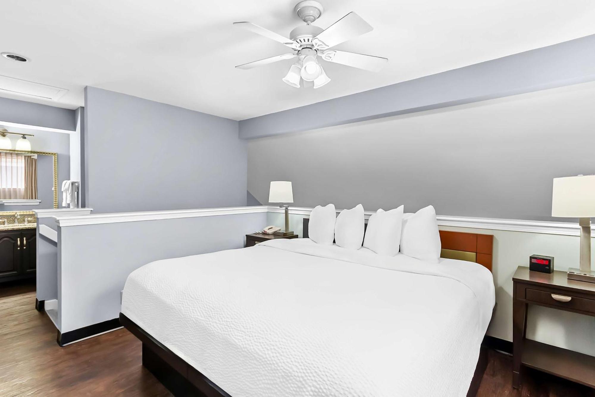 Mainstay Suites Pensacola Ferry Pass Exterior foto